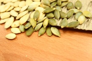 Sabja Seeds Benefits in Hindi: सबजा के बीज के फायदे और उपयोग